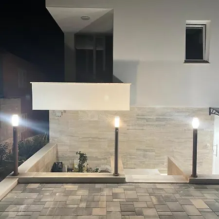 Vila Regina Apartment Regina With Swimming Pool Jezera Exterior photo