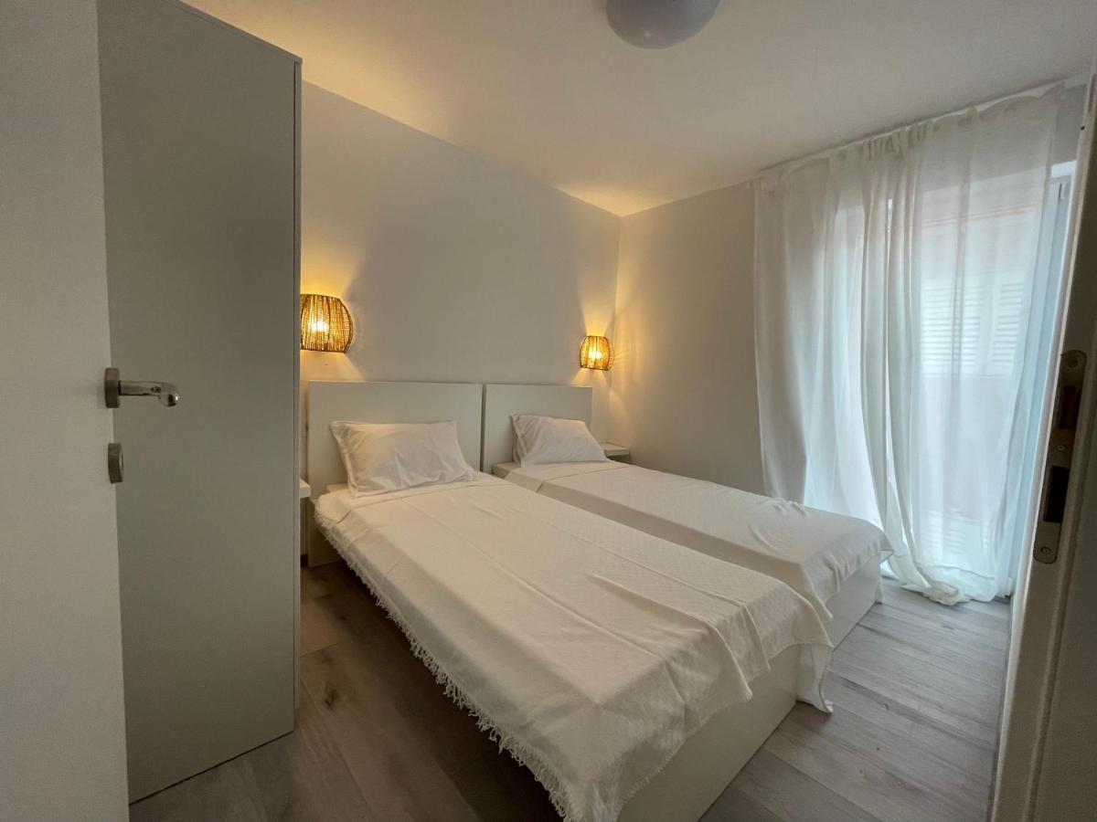Apartma Regina Regina With Swimming Pool