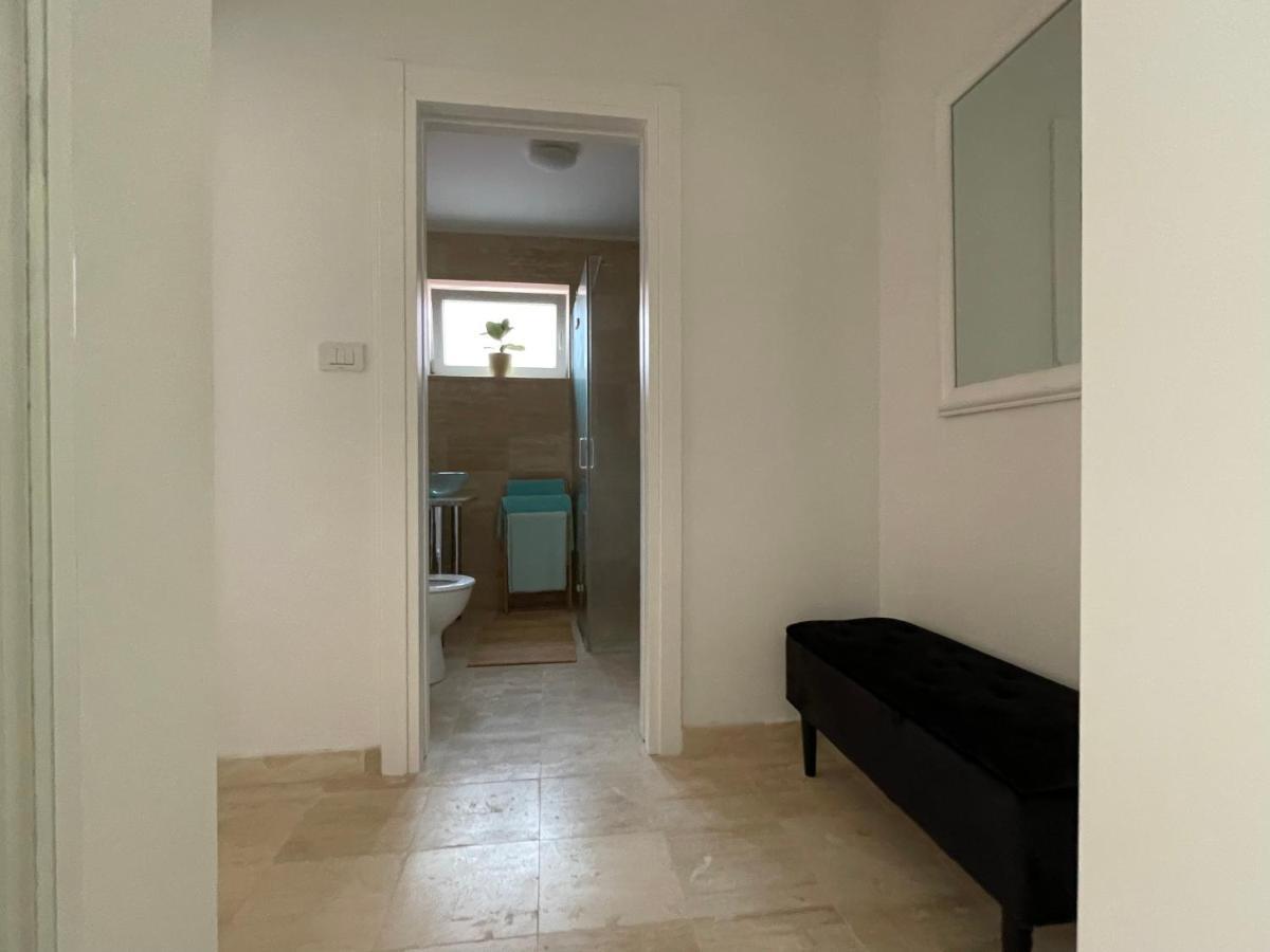 Apartma Regina Regina With Swimming Pool *
