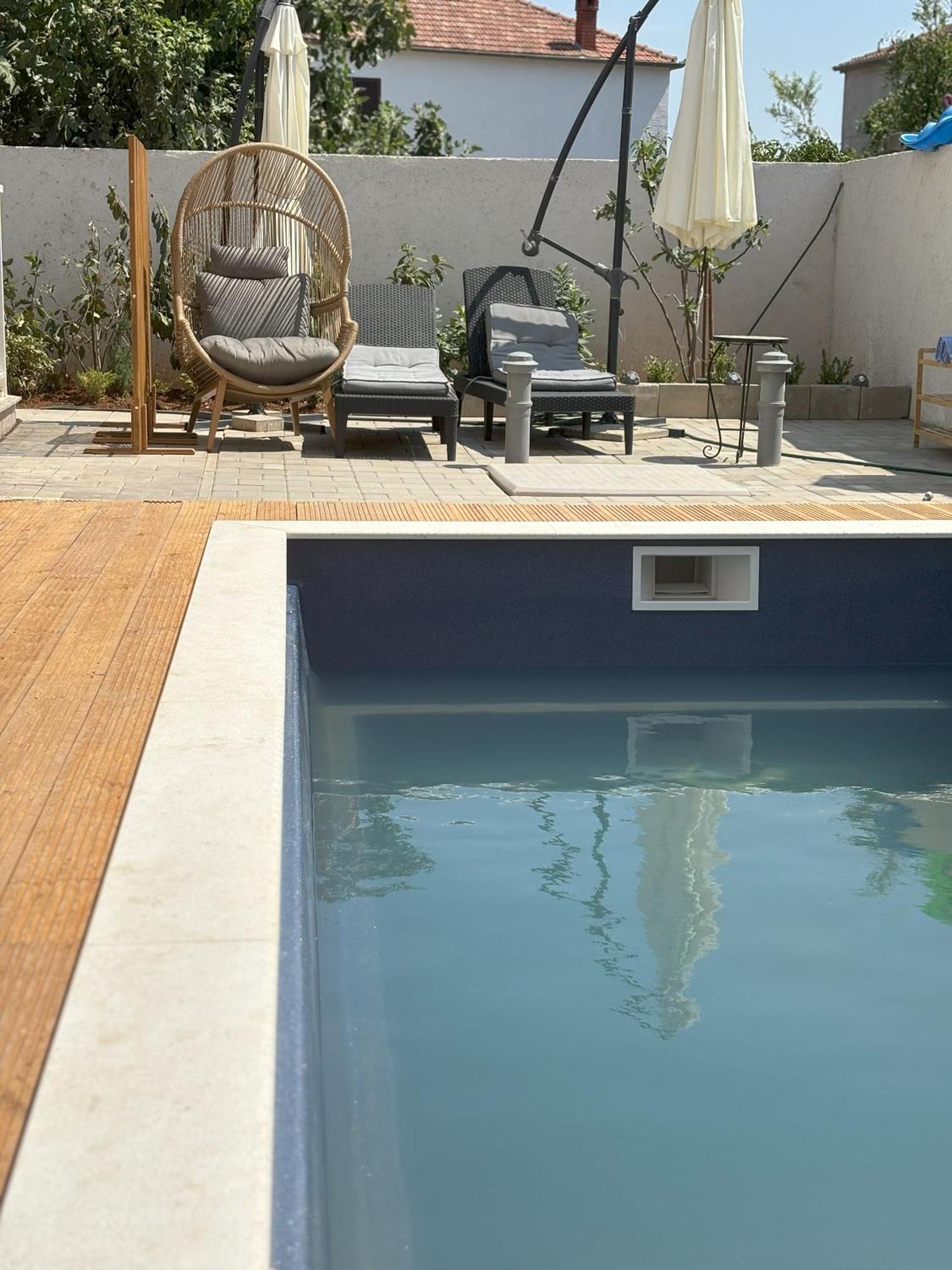 Regina Regina With Swimming Pool Apartment *